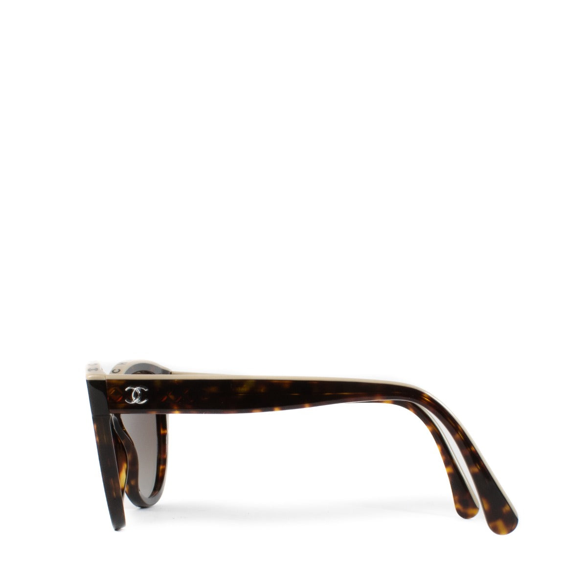 Shop safe online at Labellov in Antwerp, Brussels and Knokke this 100% authentic second hand Chanel Brown Butterfly Sunglasses