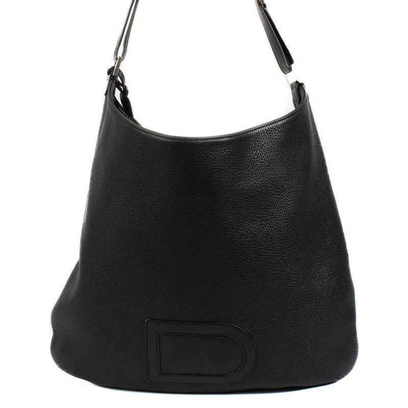 Shop safe online at Labellov in Antwerp, Brussels and Knokke this 100% authentic second hand Delvaux Black Taurillon Louise GM Bag