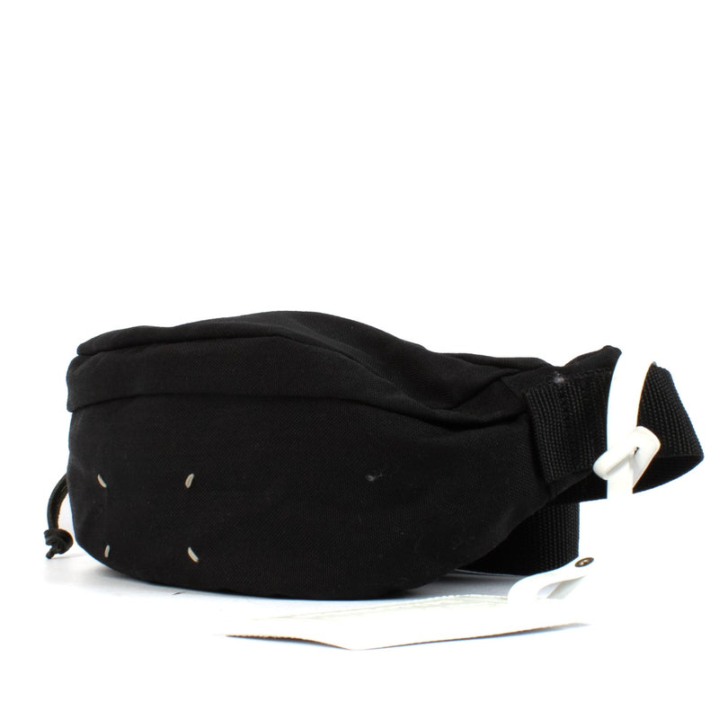 Shop safe online at Labellov in Antwerp, Brussels and Knokke this 100% authentic second hand Maison Margiela Black Canvas Crossbody Bag
