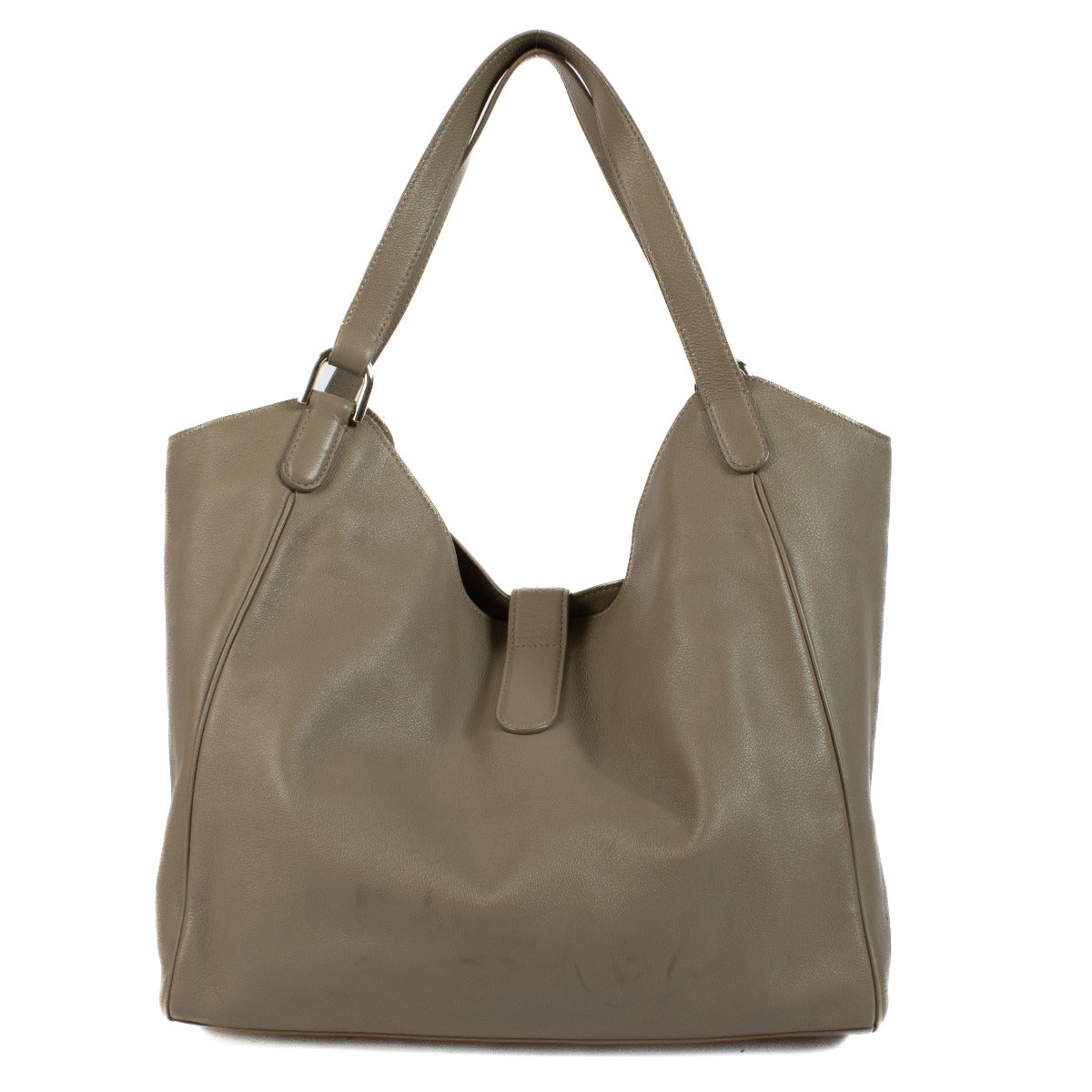 Shop safe online at Labellov in Antwerp, Brussels and Knokke this 100% authentic second hand Delvaux Tourterelle Givry Besace Polo Shoulder Bag