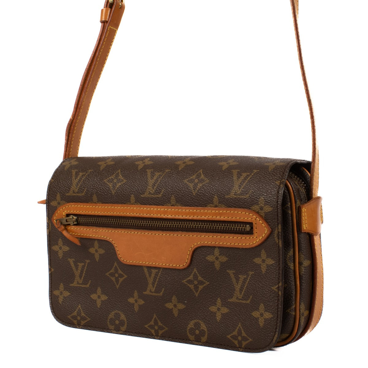 Shop safe online at Labellov in Antwerp, Brussels and Knokke this 100% authentic second hand Louis Vuitton Monogram Saint Germain 24 Crossbody Bag