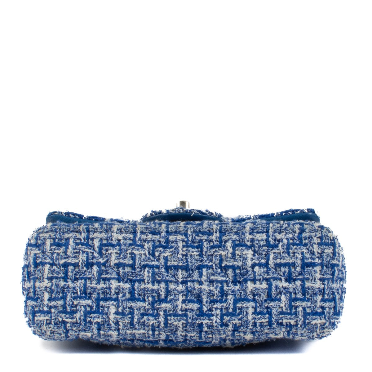 Shop safe online at Labellov in Antwerp, Brussels and Knokke this 100% authentic second hand Chanel Blue Tweed Mini Classic Flap Bag