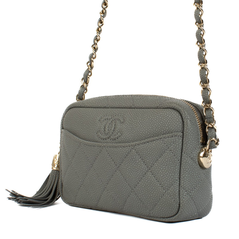 Shop safe online at Labellov in Antwerp, Brussels and Knokke this 100% authentic second hand Chanel Grey Leather Small Camera Crossbody Bag