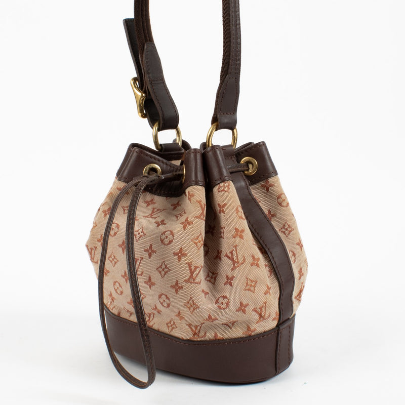 shop 100% authentic second hand Louis Vuitton Cherry Monogram Mini Lin Noelie Bag on Labellov.com