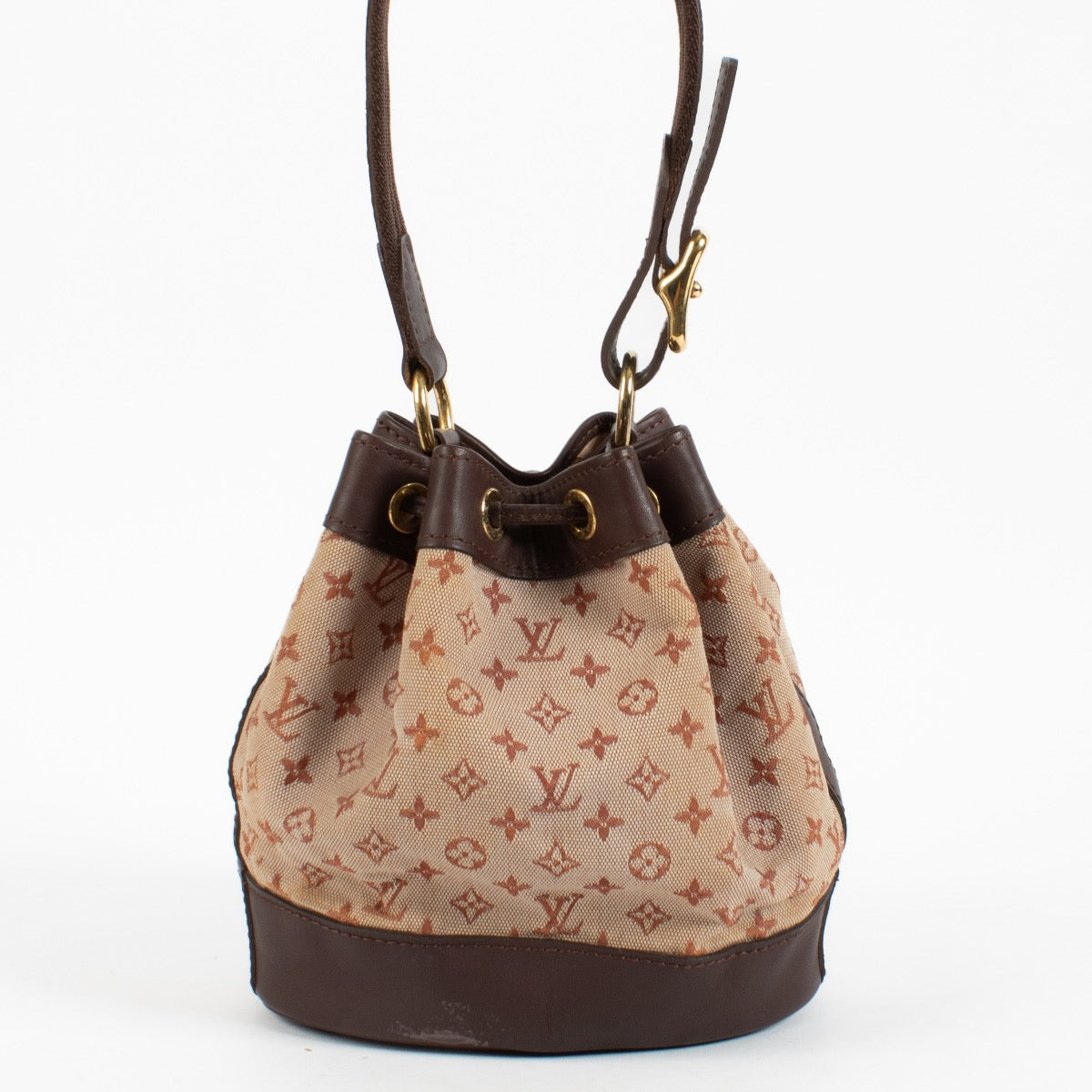 shop 100% authentic second hand Louis Vuitton Cherry Monogram Mini Lin Noelie Bag on Labellov.com