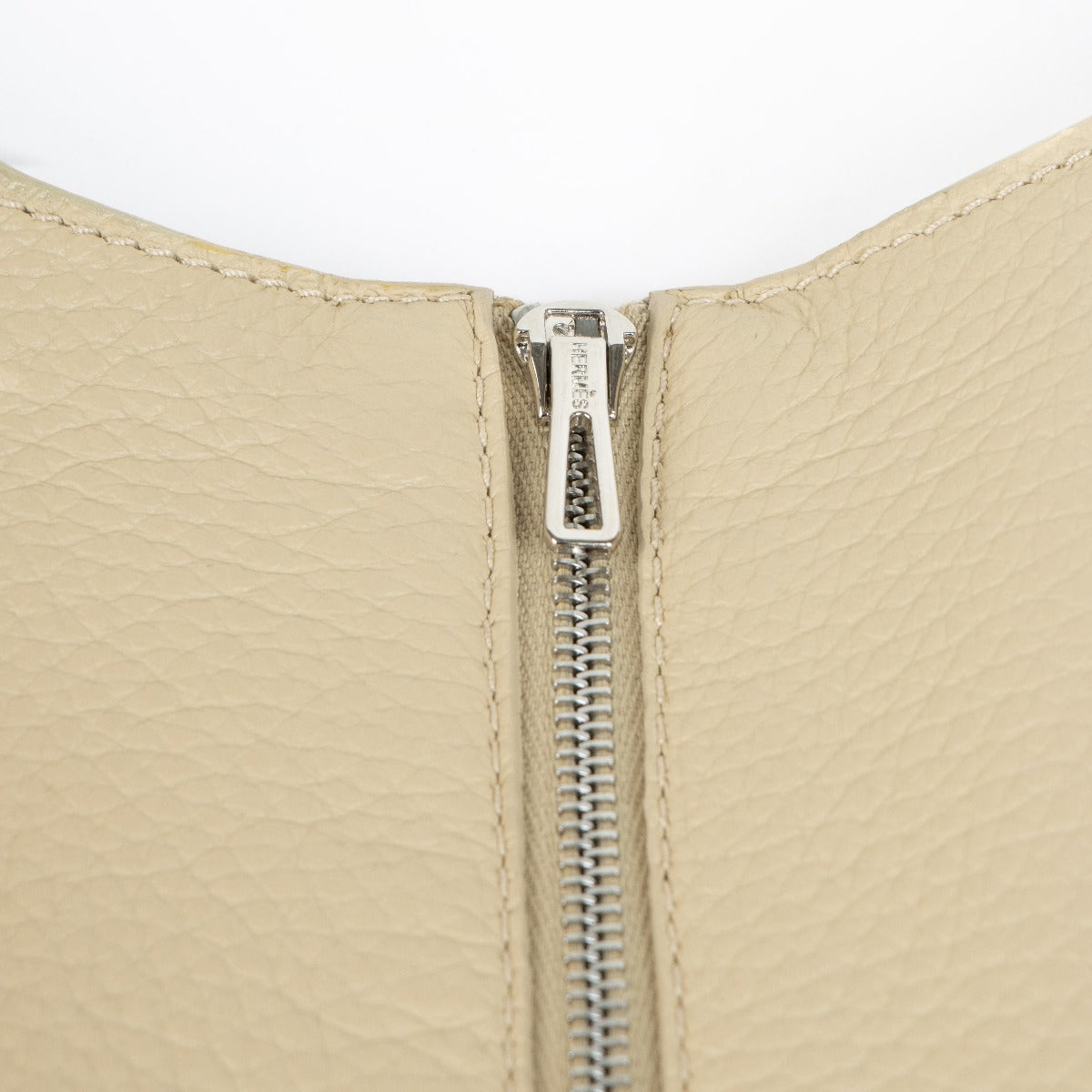 Authentic pre-loved Hermès Beige Deerskin Dress - Size 38 on Labellov.com