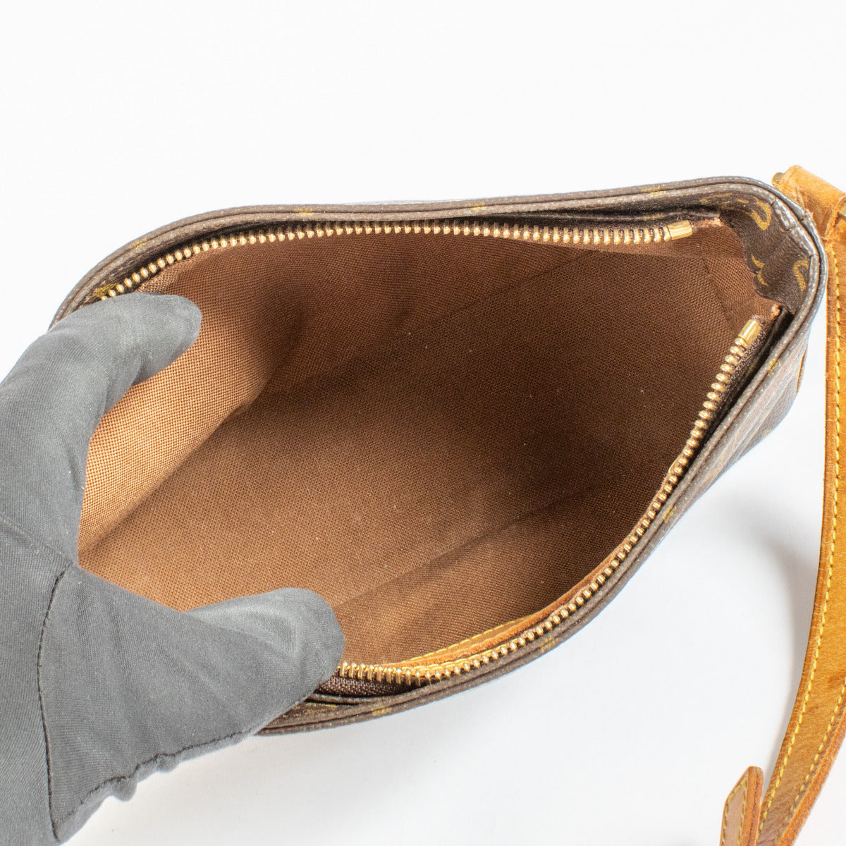 Louis Vuitton Monogram Trotteur Crossbody Bag