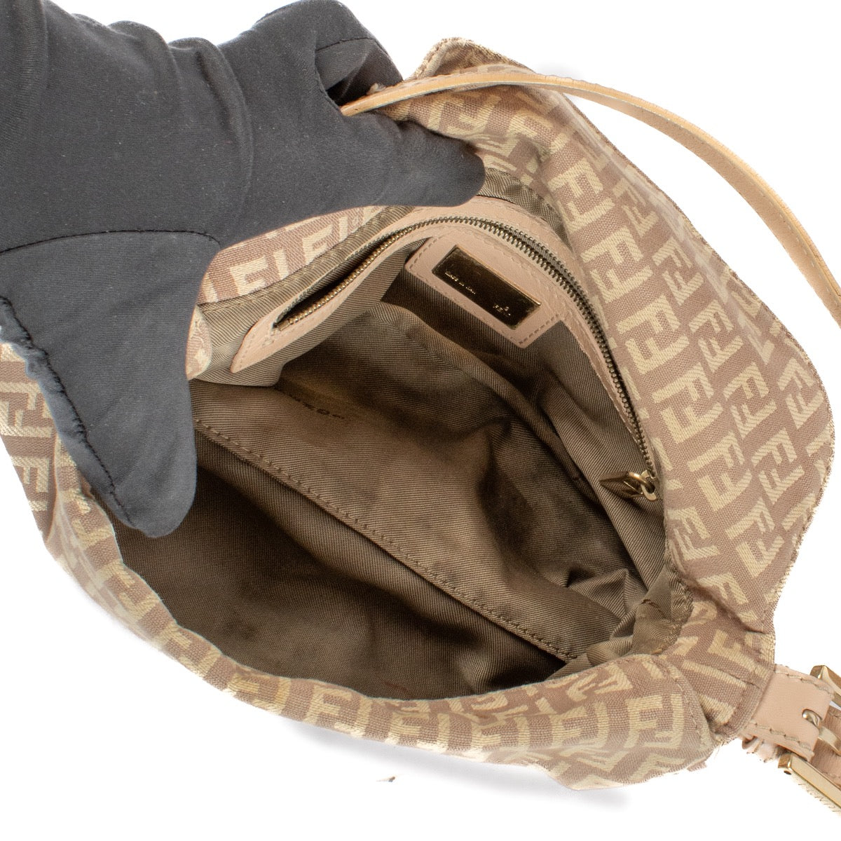 Shop 100% authentic Fendi Dusky Pink Zucchino FF Baguette Bag at Labellov.com.