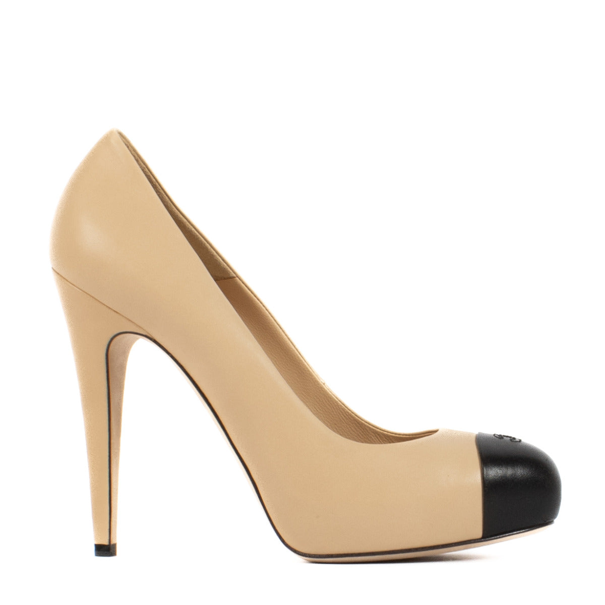 Chanel Beige & Zwarte Hakken - Maat 39