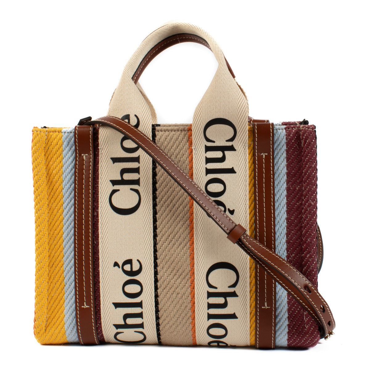 Chloé Multicolor Small Woody Bag for the best price at Labellov secondhand luxury in Antwerp, Knokke, Brussel. We buy and sell your preloved and brand new designer bags.