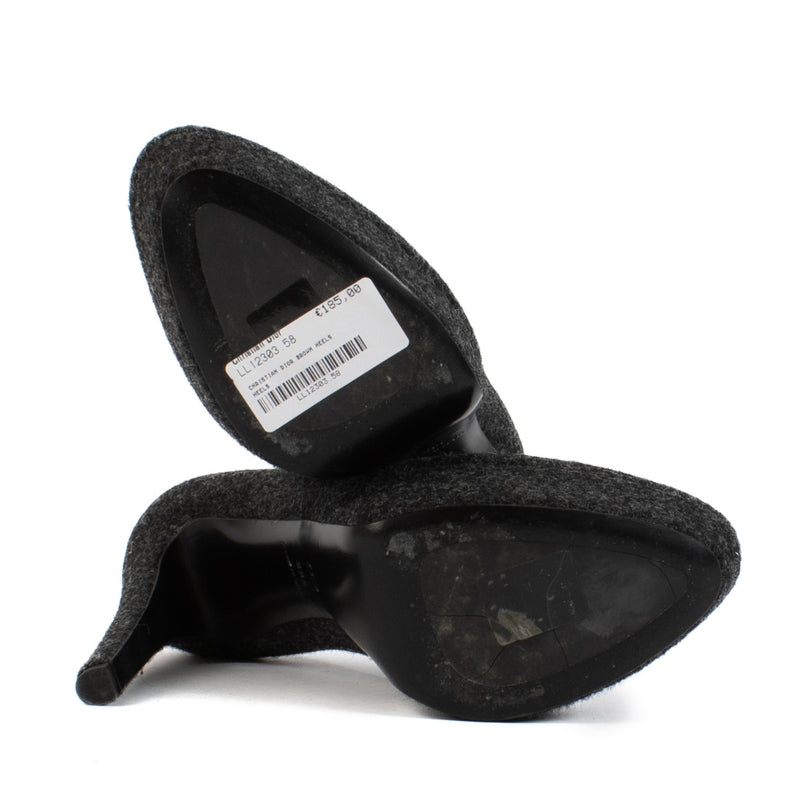 Shop safe online at Labellov in Antwerp, Brussels and Knokke this 100% authentic second hand Christian Dior Grey Wool Platform Heels - Size 38,5