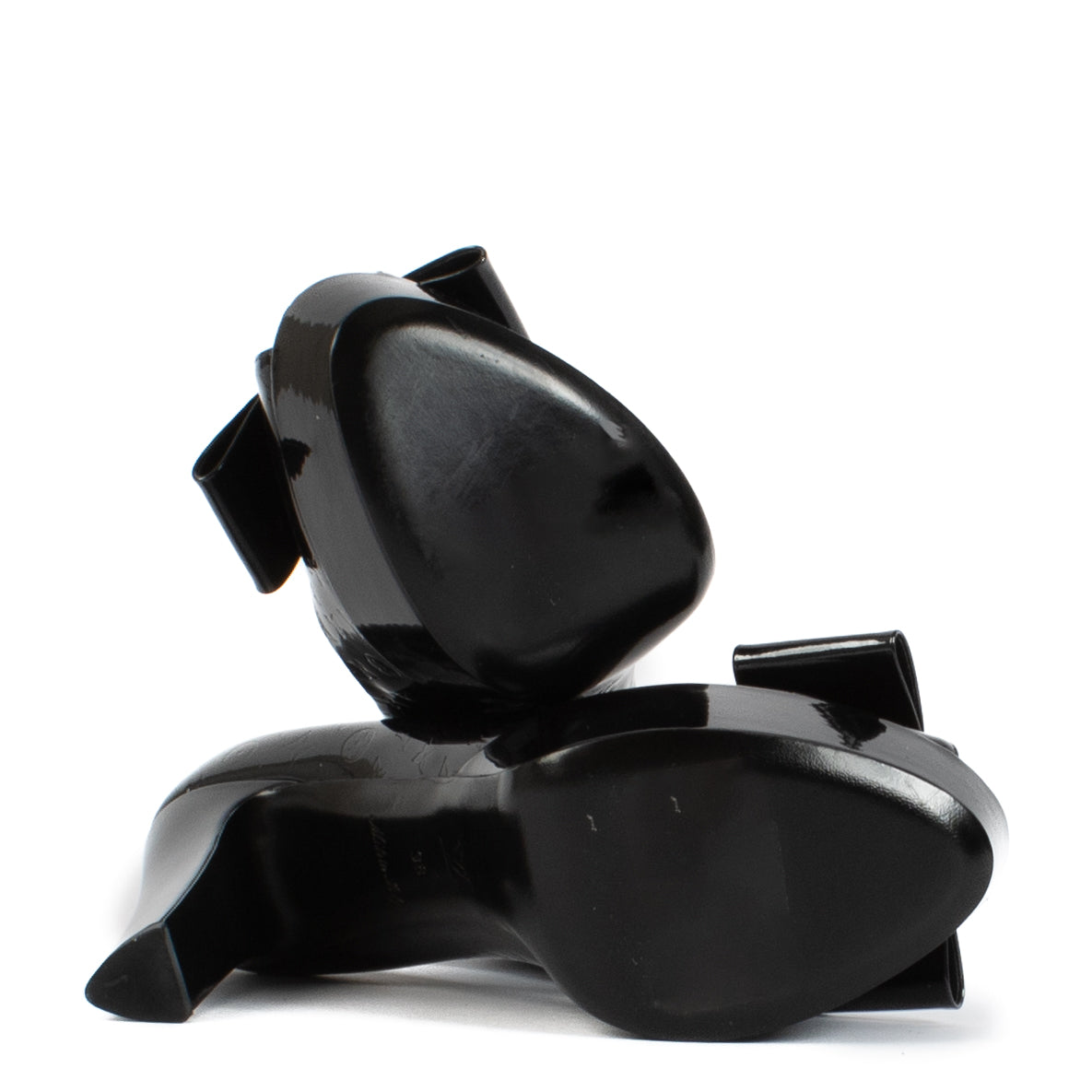 shop 100% authentic second hand Louis Vuitton Black Bow Heels - Size 38 on Labellov.com
