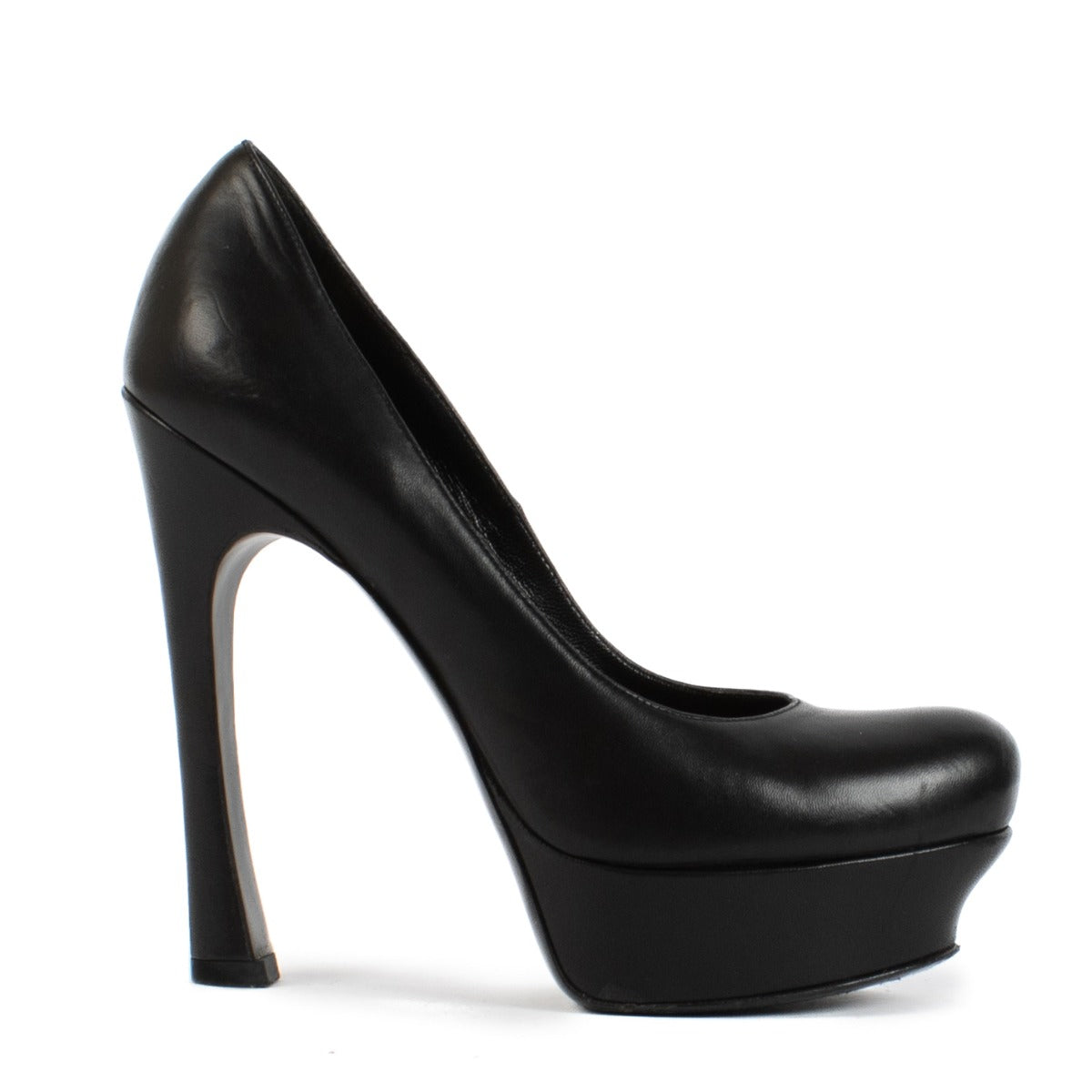 Shop safe online at Labellov in Antwerp, Brussels and Knokke this 100% authentic second hand Saint Laurent Black Leather Palais Heels - Size 38,5