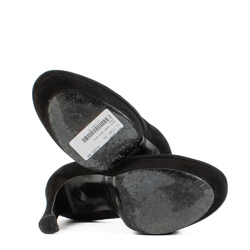 Shop safe online at Labellov in Antwerp, Brussels and Knokke this 100% authentic second hand Saint Laurent Black Suede Palais Heels - Size 38,5
