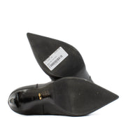 Shop safe online at Labellov in Antwerp, Brussels and Knokke this 100% authentic second hand Sergio Rossi Black Leather Buckle Boots - Size 38