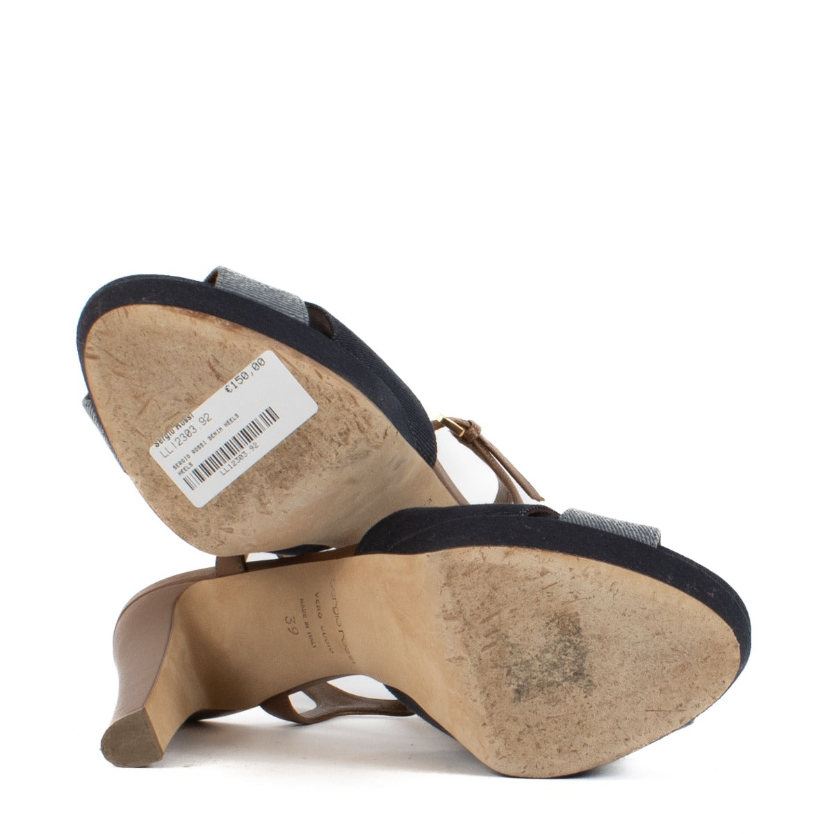Shop safe online at Labellov in Antwerp, Brussels and Knokke this 100% authentic second hand Sergio Rossi Denim Platform Heels - Size 39