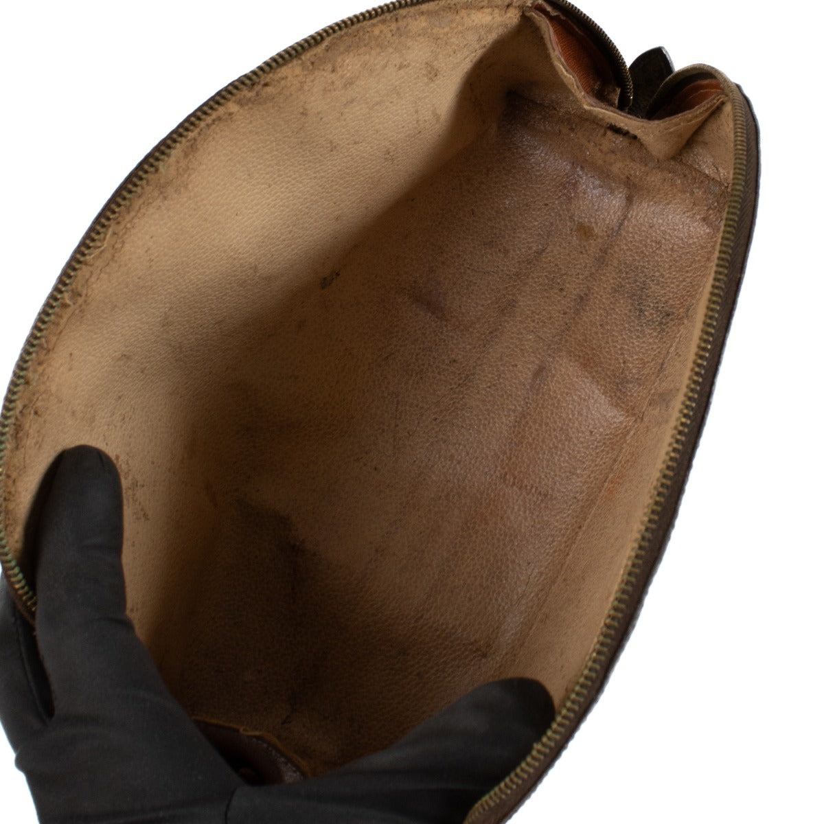 Shop 100% authentic Louis Vuitton Monogram Toiletry Cosmetic Pouch MM at Labellov.com.
