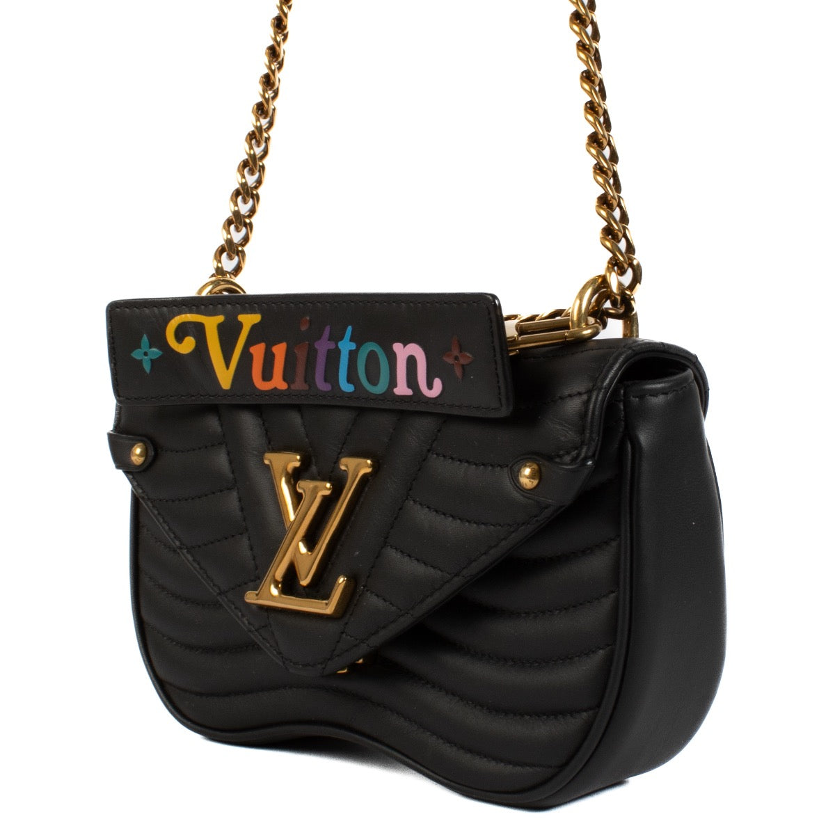 Louis Vuitton Black Leather New Wave PM Bag for the best price at Labellov secondhand luxury in Antwerp. Buy, sell and love your bags bought at Labellov. Worldwide shipping.