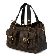 Buy authentic secondhand Louis Vuitton Monogram Manhattan Shoulder Bag at the right price at LabelLOV vintage webshop. Safe and secure online shopping. Koop authentieke tweedehands Louis Vuitton Monogram Manhattan Shoulder Bag met juiste prijs bij LabelLO