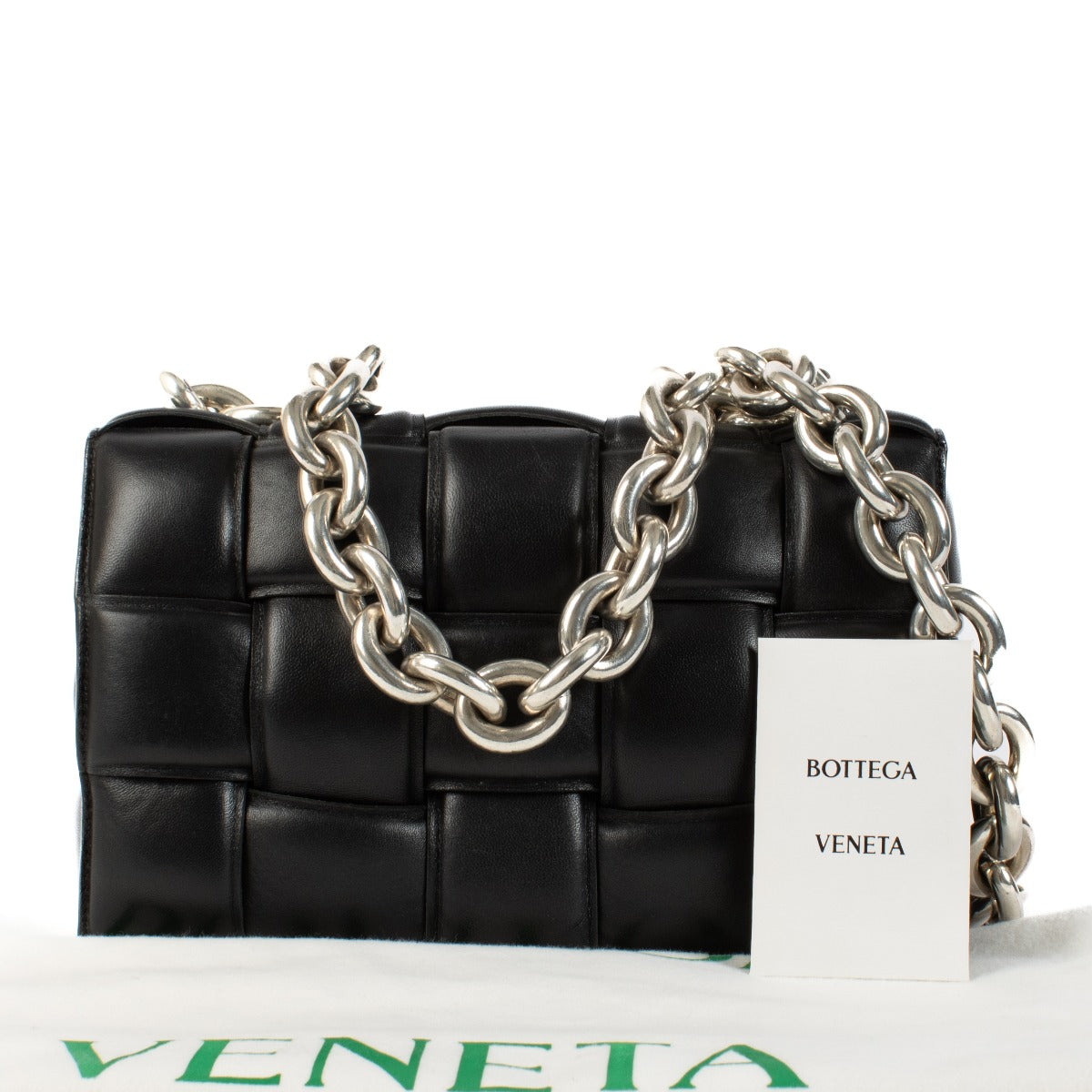 Shop safe online at Labellov in Antwerp, Brussels and Knokke this 100% authentic second hand Bottega Veneta Black Chain Cassette Shoulder Bag