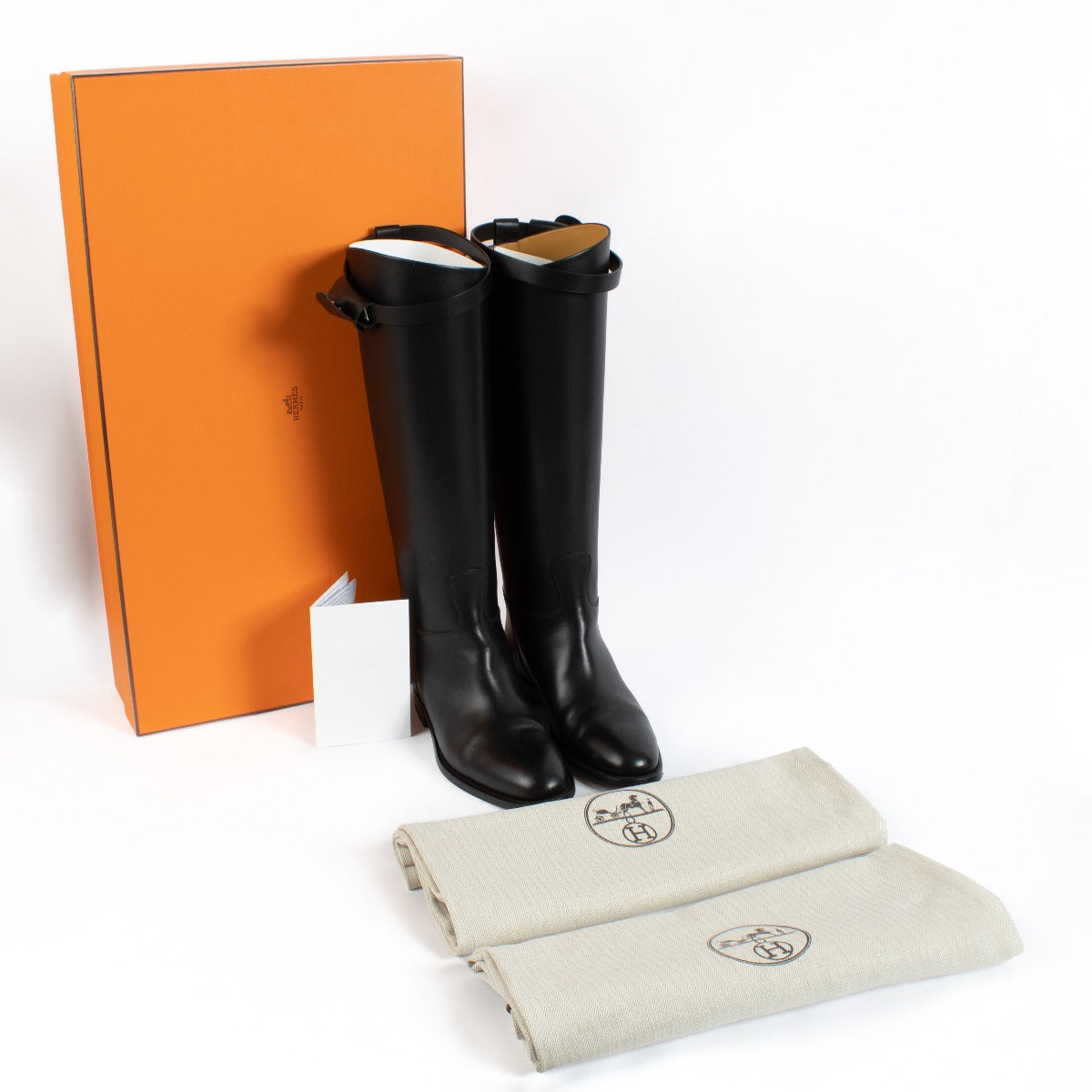 shop 100% authentic second hand Hermès Black Leather Jumping Boots - Size 37 1/2 on Labellov.com