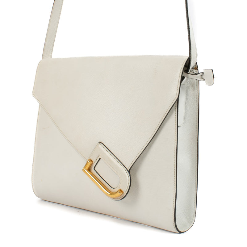 Shop 100% authentic Delvaux White Leather Vintage Crossbody Bag at Labellov.com.