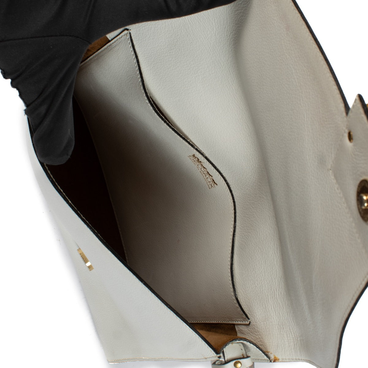 Shop 100% authentic Delvaux White Leather Vintage Crossbody Bag at Labellov.com.