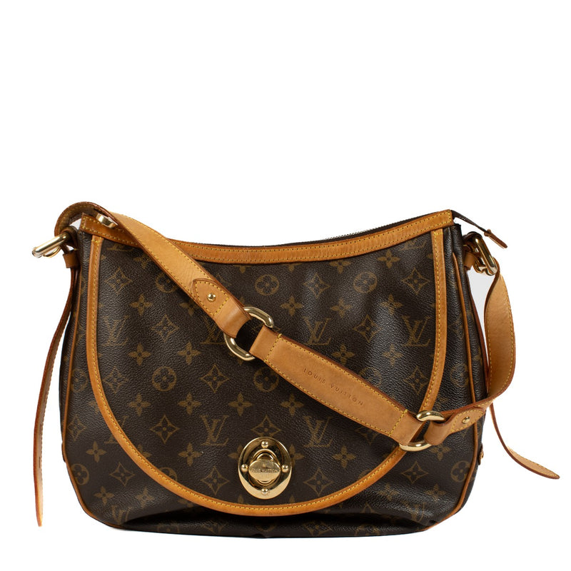 Louis Vuitton Monogram Tulum Shoulder Bag for the best price at Labellov secondhand vintage in Antwerp, Knokke, Brussels. We buy and sell your preloved and brand new designer bags.