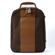 Shop safe online at Labellov in Antwerp, Brussels and Knokke this 100% authentic second hand Delvaux Brown Airess Travel Bag And Pouch
