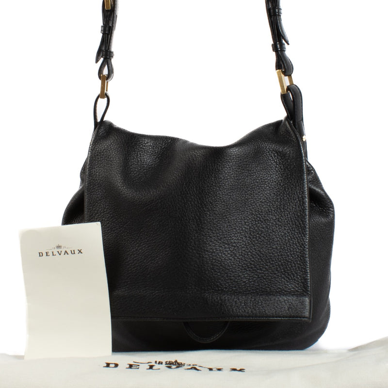 Shop safe online at Labellov in Antwerp, Brussels and Knokke this 100% authentic second hand Delvaux Black Cerf Le Leon PM Shoulder Bag