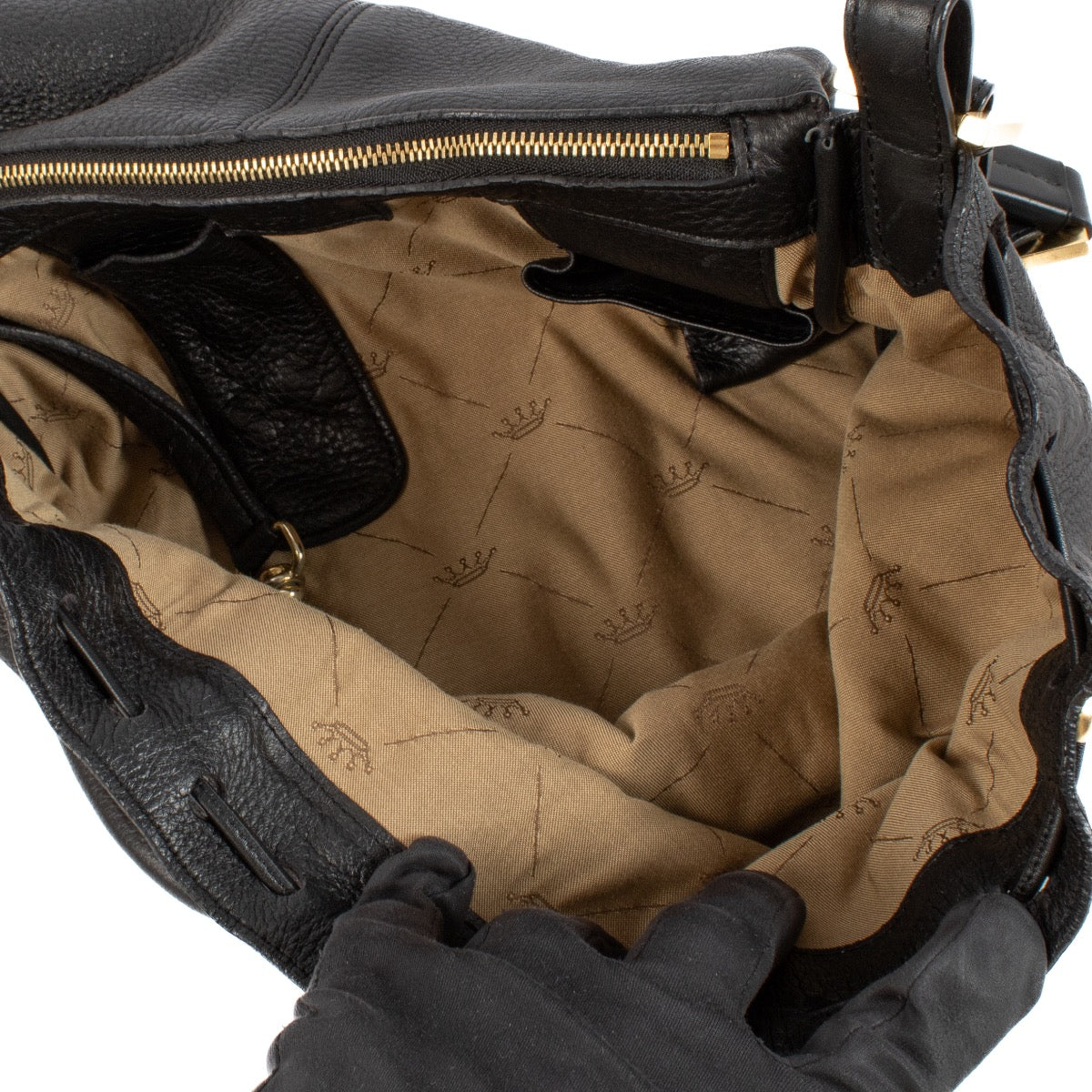 Shop safe online at Labellov in Antwerp, Brussels and Knokke this 100% authentic second hand Delvaux Black Cerf Le Leon PM Shoulder Bag