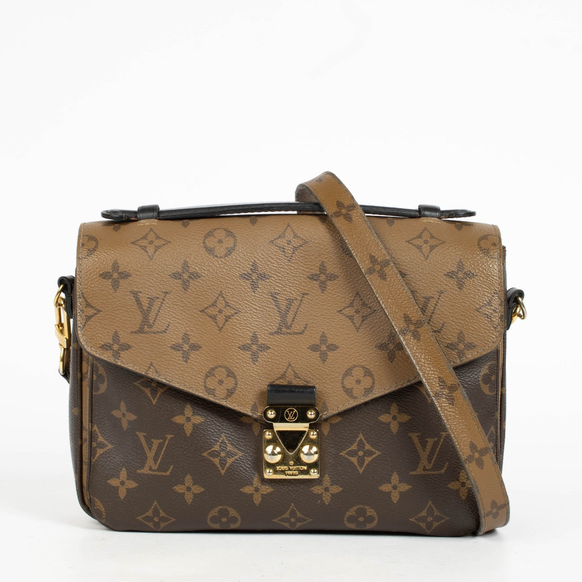 Authentic pre-loved Louis Vuitton Pochette Metis Monogram Reverse on Labellov.com