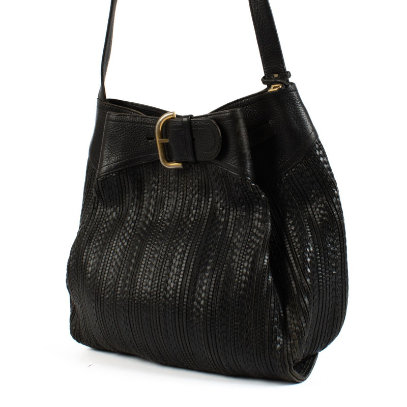 Shop safe online at Labellov in Antwerp, Brussels and Knokke this 100% authentic second hand Delvaux Black Toile De Cuir Bergerac Crossbody Bag