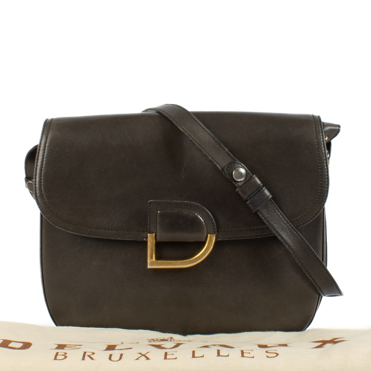 Shop safe online at Labellov in Antwerp, Brussels and Knokke this 100% authentic second hand Delvaux Brown D Crossbody Bag