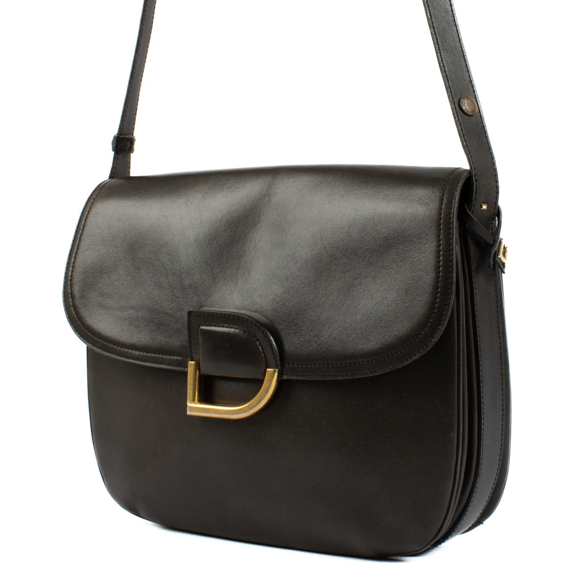 Shop safe online at Labellov in Antwerp, Brussels and Knokke this 100% authentic second hand Delvaux Brown D Crossbody Bag