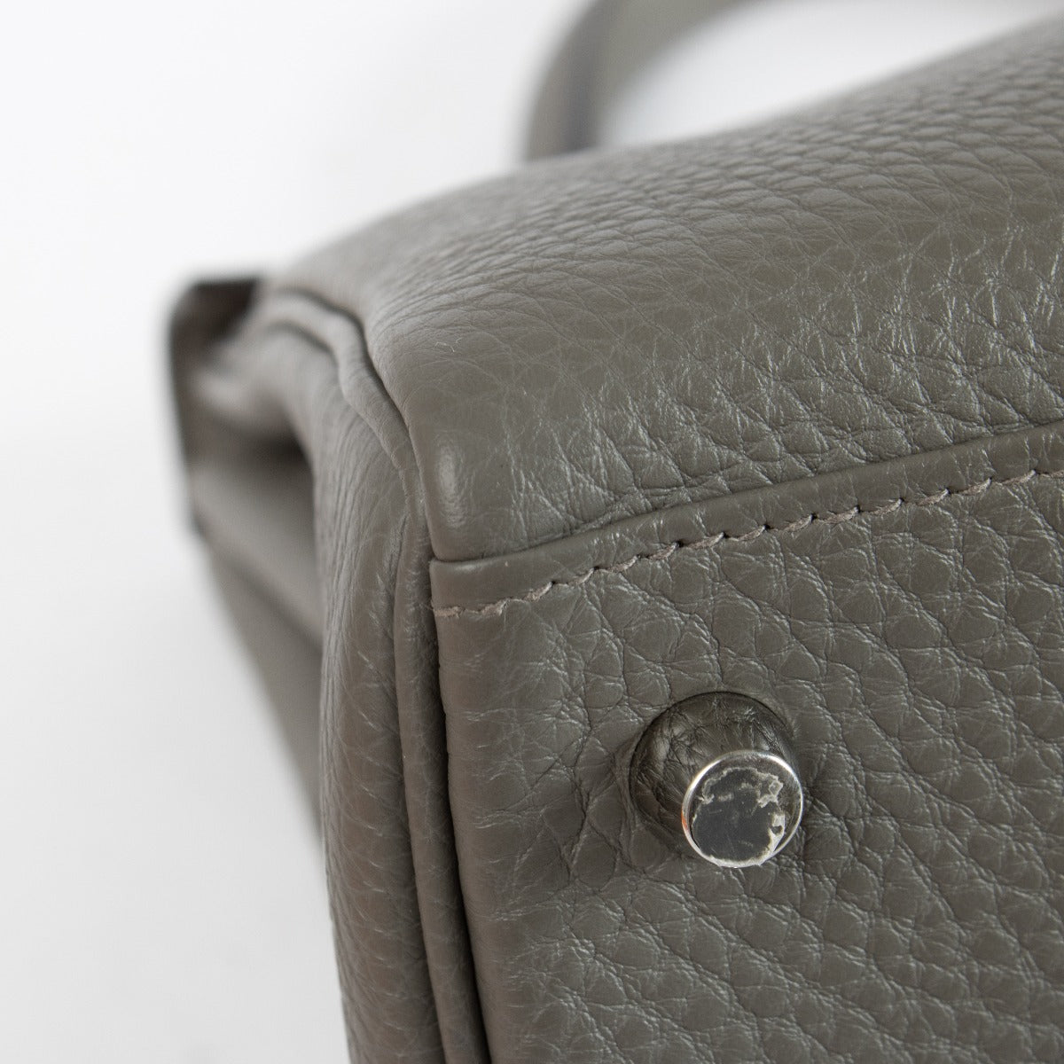 Hermès Kelly 28 Gris Meyer Togo PHW