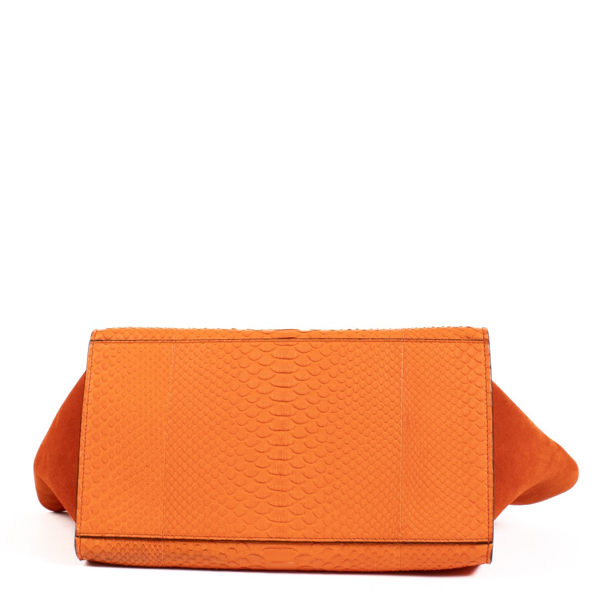 Shop safe online at Labellov in Antwerp, Brussels or Knokke this 100% authentic second hand Celine orange Python/ Suede Medium Trapeze Bag