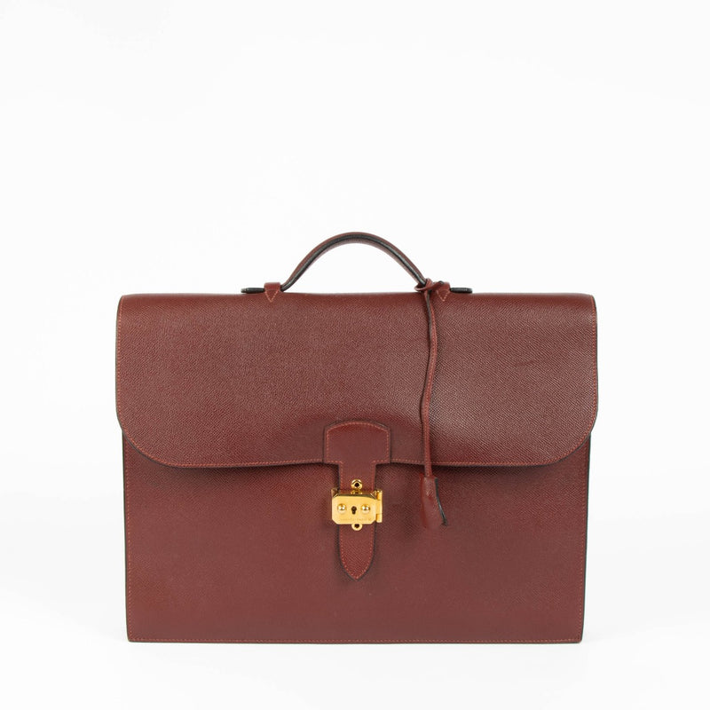 Hermès Sac a Depeches 38 Red Courchevel GHW