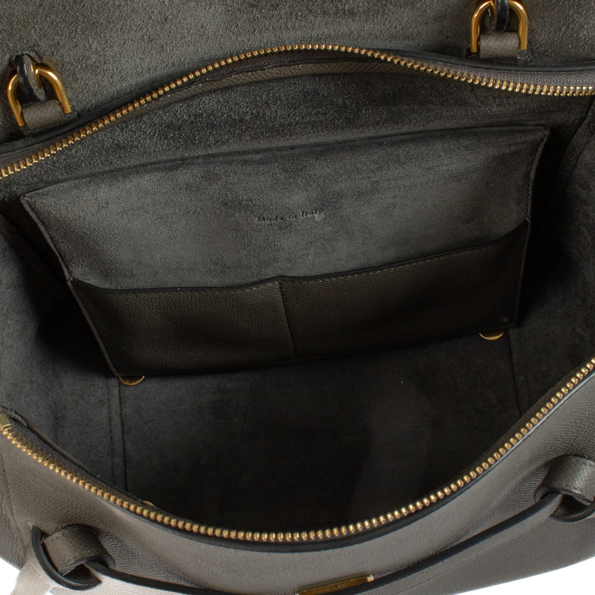 Shop safe online at Labellov in Antwerp, Brussels and Knokke this 100% authentic second hand Celine Grey Mini Belt Bag