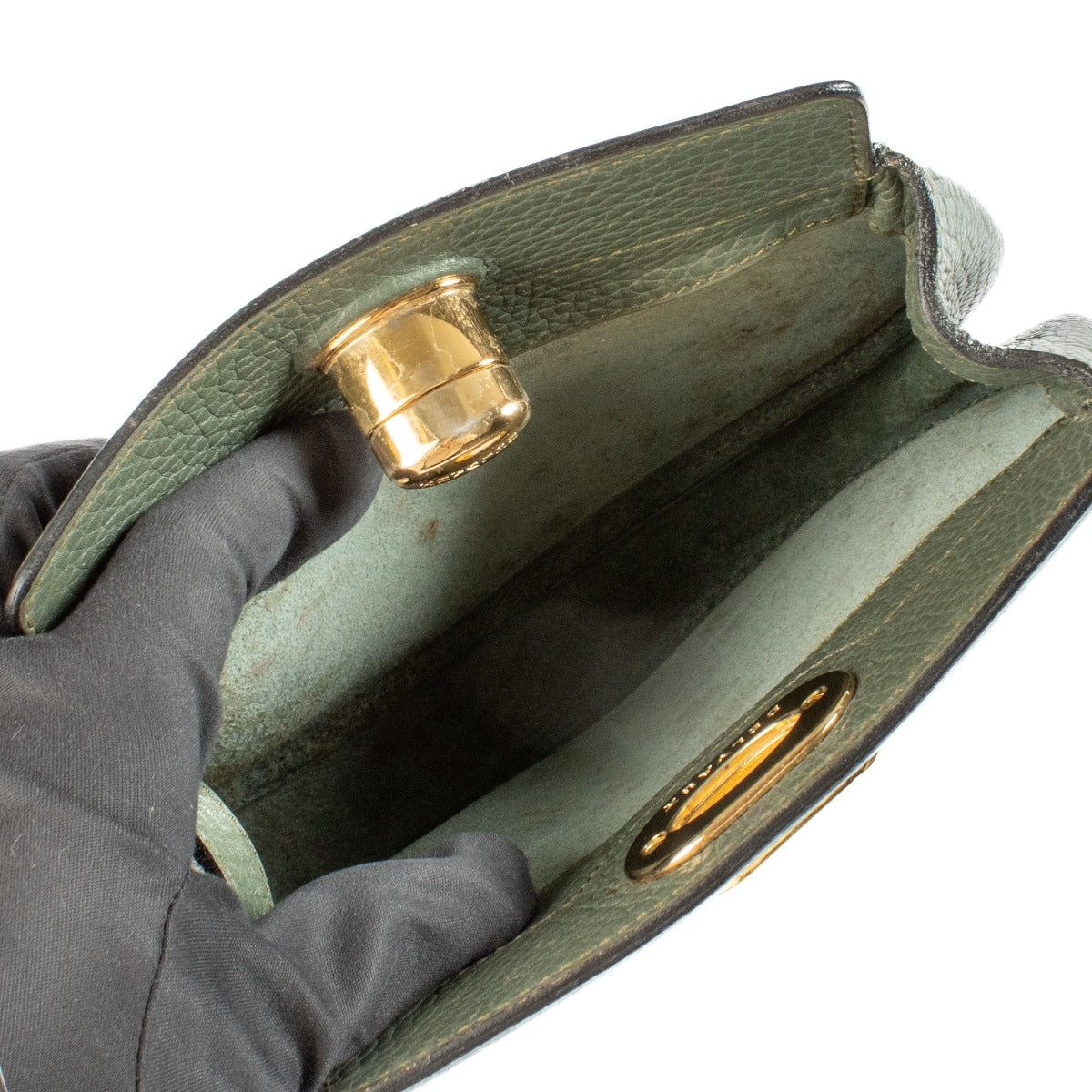 Shop safe online at Labellov in Antwerp, Brussels and Knokke this 100% authentic second hand Delvaux Green Leather Pouch
