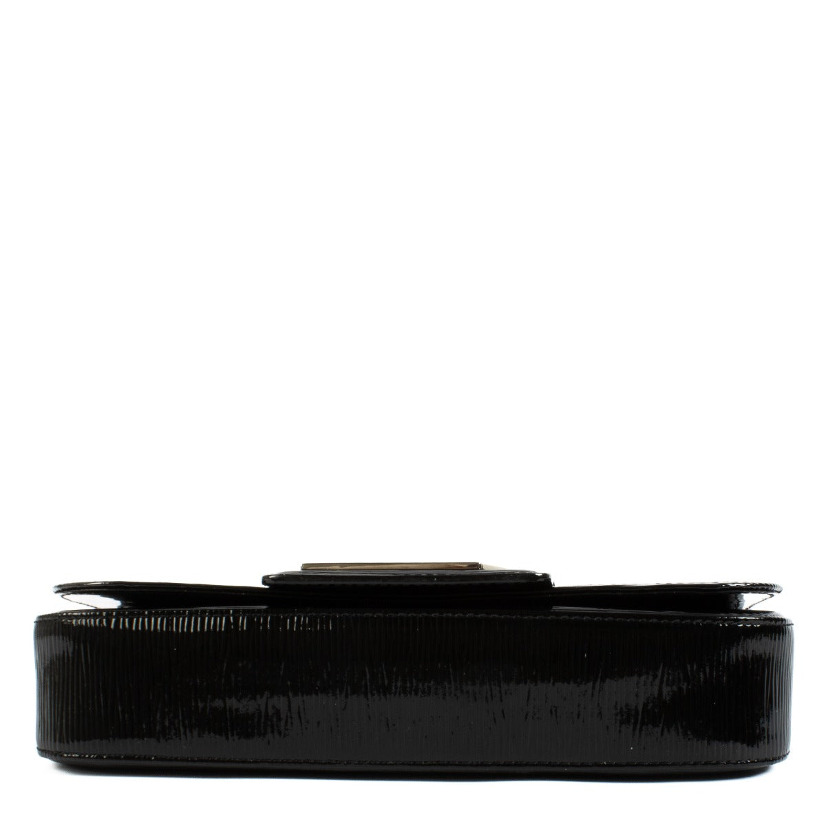 Shop safe online at Labellov in Antwerp, Brussels and Knokke this 100% authentic second hand Louis Vuitton Black Epi Clutch