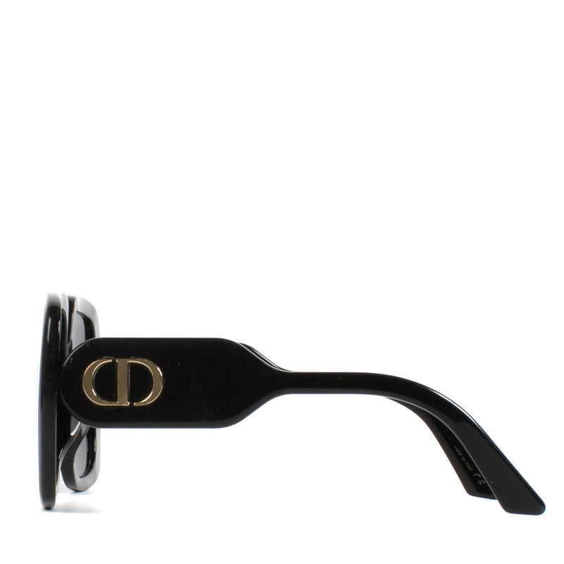 Shop safe online at Labellov in Antwerp, Brussels and Knokke this 100% authentic second hand Christian Dior Black DiorBobby Sunglasses