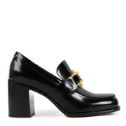 Shop safe online at Labellov in Antwerp, Brussels and Knokke these 100% authentic second hand Bottega Veneta Black Monsieur Loafers - size 38