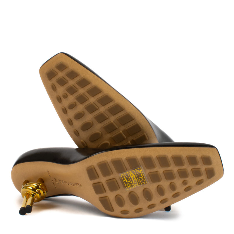 Bottega Veneta Black Leather Knot Pumps