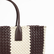 Authentic pre-loved Bottega Veneta Intrecciato Cabat Tote Bag on Labellov.com