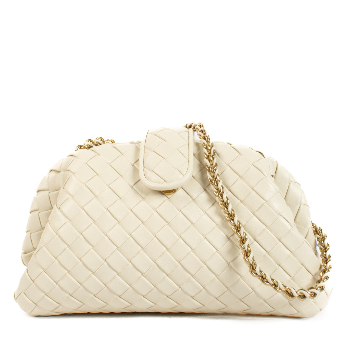 Shop safe online at Labellov in Antwerp, Brussels and Knokke this 100% authentic second hand Bottega Veneta String Teen Lauren 1980 Bag