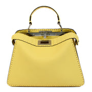 Fendi Yellow Peekaboo IseeU Small Bag aan de beste prijs bij Labellov tweedehands luxe in Antwerpen en Knokke. Shop in stijl bij Labellov.