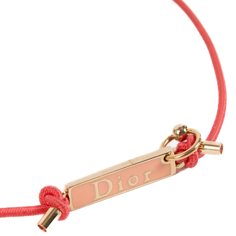 Shop safe online at Labellov in Antwerp, Brussels and Knokke this 100% authentic second hand Christian Dior by John Galliano Pink Logo Plate Necklace