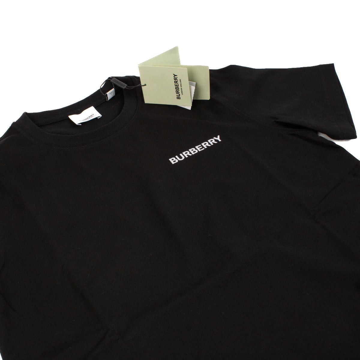 Shop safe online at Labellov in Antwerp, Brussels and Knokke this 100% authentic second hand Burberry Black Logo T-Shirt - size S.