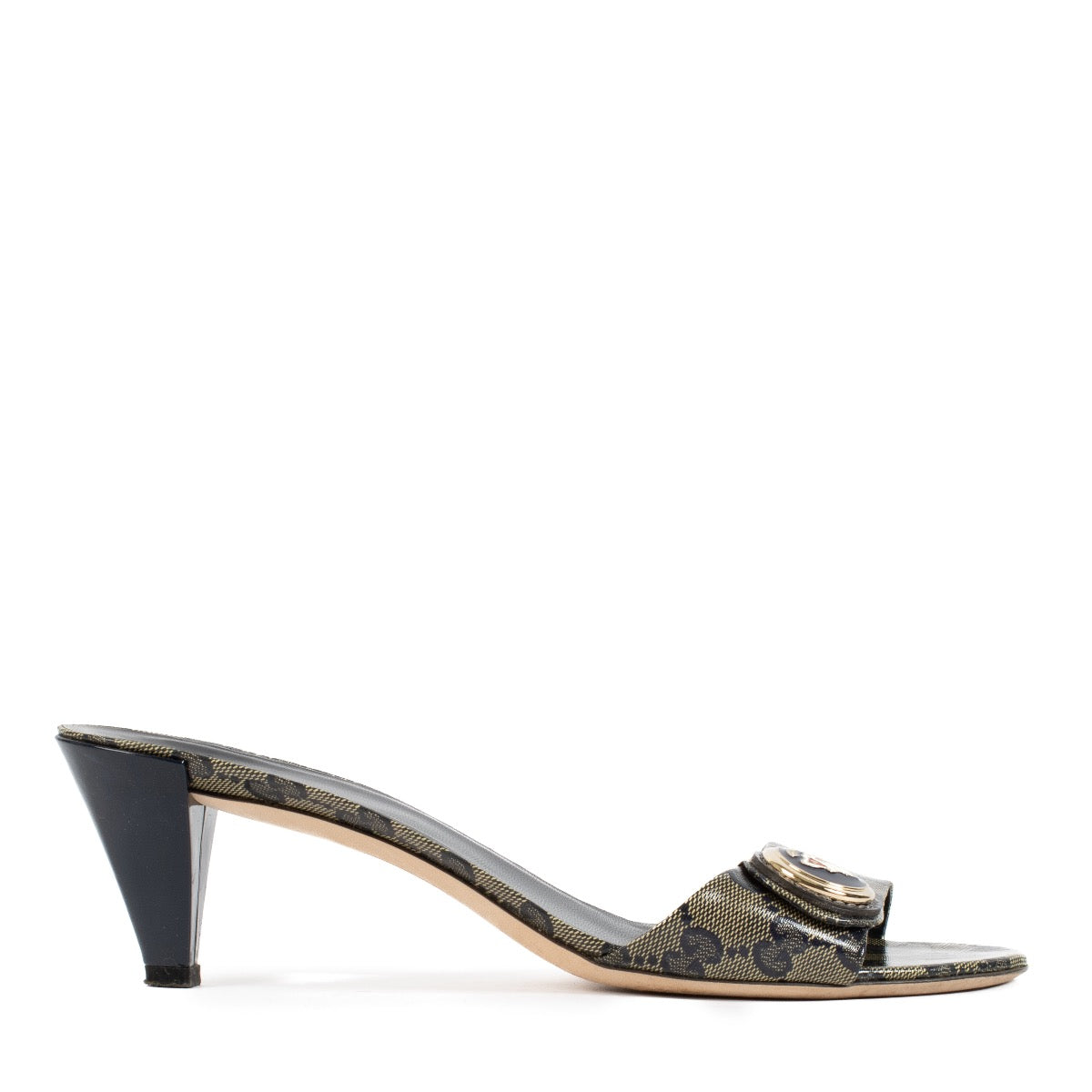 Shop safe online at Labellov in Antwerp, Brussels and Knokke this 100% authentic second hand Gucci Beig/Blue GG Crystal Mule Sandals - Size 39